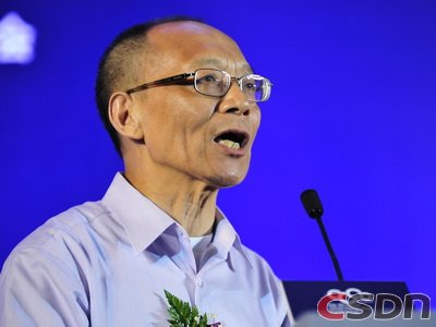 中國電子學(xué)會云計算專家委員會主任委員、中國工程院院士 李德毅